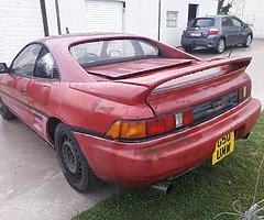 Toyota mr2