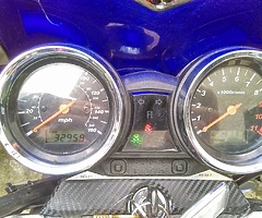 2004 GSX 1400 motor bike