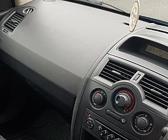 2007 Renault Megane