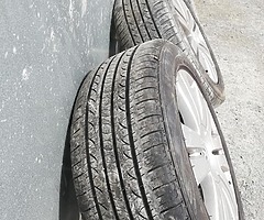 16" genuine Volkswagen alloys - Image 5/10