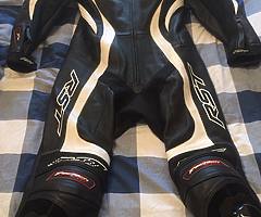 RST leathers - Image 6/6