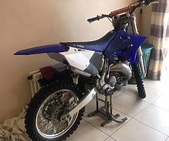 2005 YZ 125