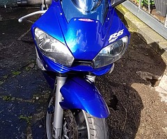 Yamaha R6