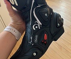 SIDI VERTIGO LEI ladies motorcycle black/white boots for sale