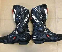 SIDI VERTIGO LEI ladies motorcycle black/white boots for sale - Image 4/10