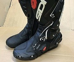 SIDI VERTIGO LEI ladies motorcycle black/white boots for sale - Image 7/10