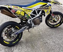 2018 Husqvarna Supermoto 701