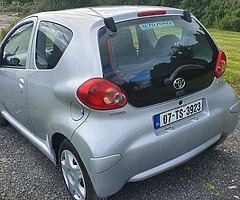 TOYOTA AYGO - Image 4/10