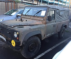 Vintage Land Rovers 110s ex Singapore military - Image 7/9