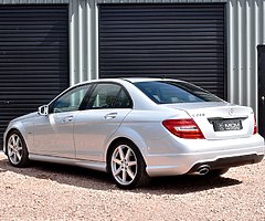 2011 C220 AMG Sport - Image 4/9