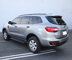 FORD EVEREST - Image 4/10