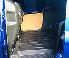 2016 Ford Transit Connect Limited Finance this van from €66 P/W - Image 4/10