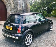 Mini Cooper Automatic 1.6 petrol - Full 12 months MOT and only 63,000 miles!