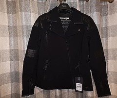 Triumph fitted ladies biker jacket - Image 6/7