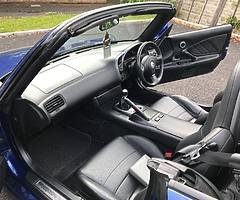 2002 Honda S2000 2.0 Roadster with 83000 miles - Image 13/30