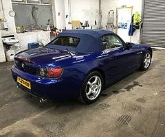 2002 Honda S2000 2.0 Roadster with 83000 miles - Image 17/30