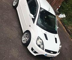 08 Fiesta - Image 4/10