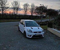 08 Fiesta - Image 6/10