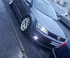 12 JETTA - Image 1/5