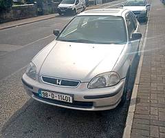 98 Honda civic all parts available ALL PARTS GOING CHEAP also has new exhaust