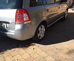 Opel zafira 2009 - Image 4/11