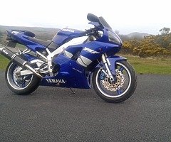 Yamaha R1