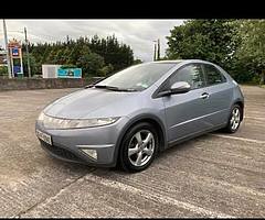 Honda Civic 2008 - Image 8/9