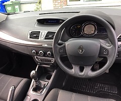 Renault Megane 2014 - Image 6/9