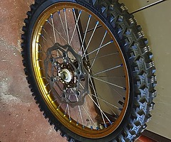 Talon carbon fiber hub and gold rims YZ450F new tyres and discs