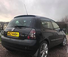 2004 Renault Clio