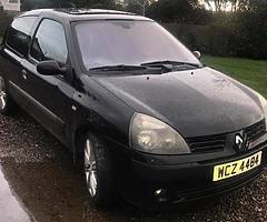 2004 Renault Clio