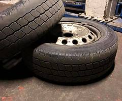 Set 205/65/16 rims tyres fit vivaro traffic primastar