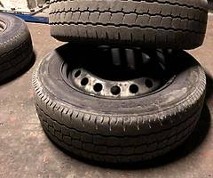 Set 205/65/16 rims tyres fit vivaro traffic primastar